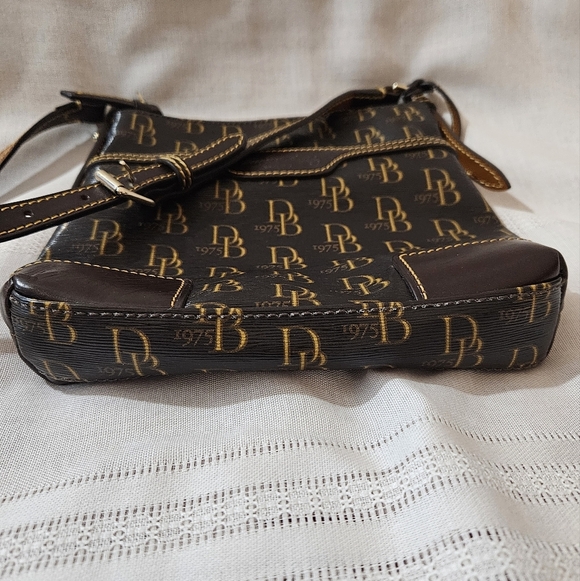 Dooney & Bourke Brown Crossbody Bag - Picture 5 of 14